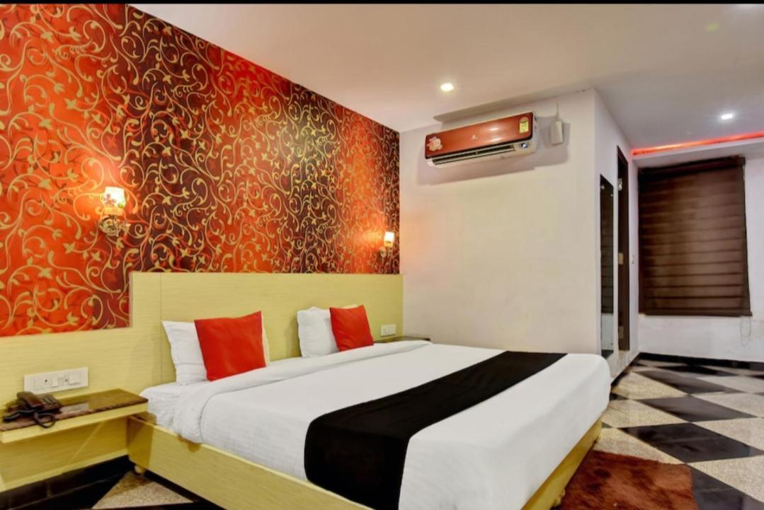 Citi Club Hotel Kánpur Kültér fotó