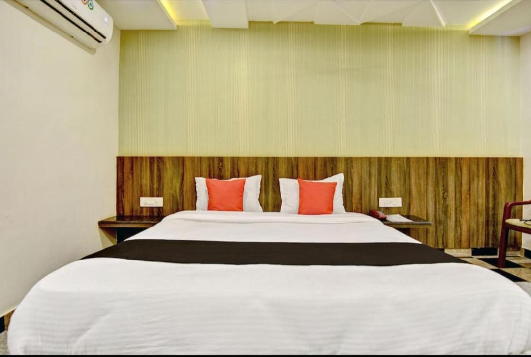 Citi Club Hotel Kánpur Kültér fotó