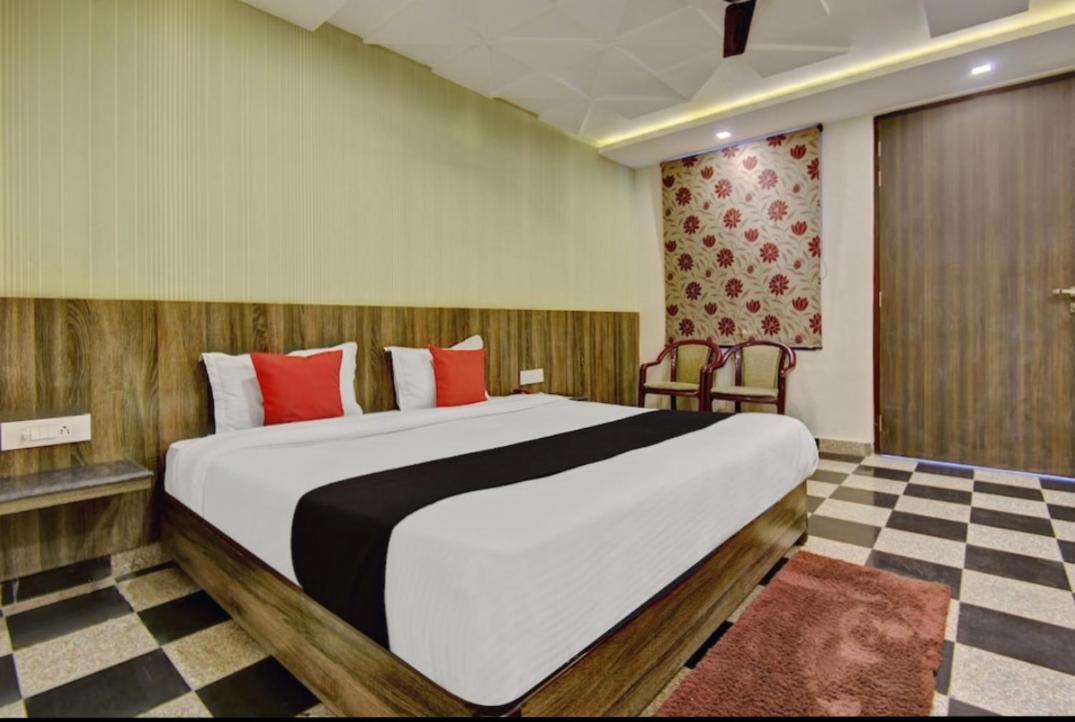 Citi Club Hotel Kánpur Kültér fotó